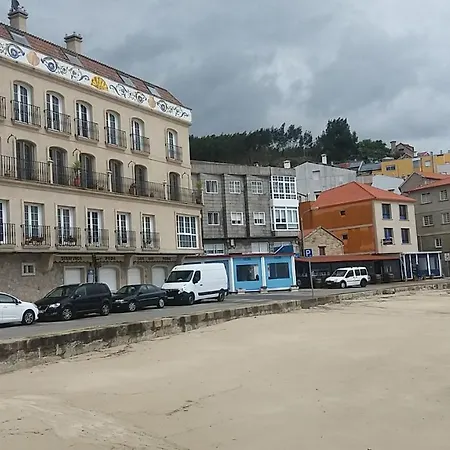 Con Vistas A La Playa Raxo